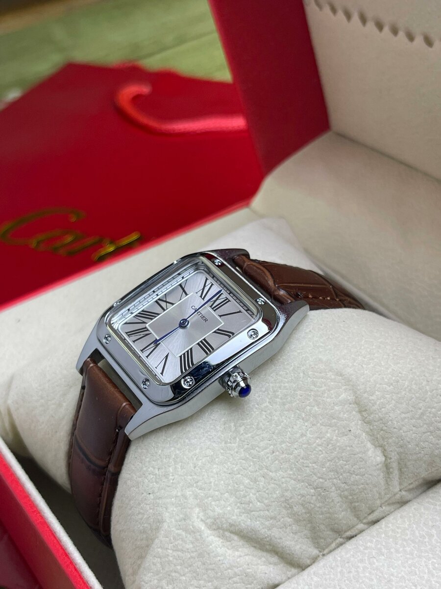 Montre cartier en cuir