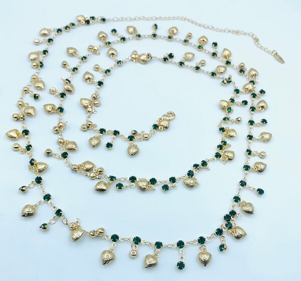 Chaîne au reine or plaqué