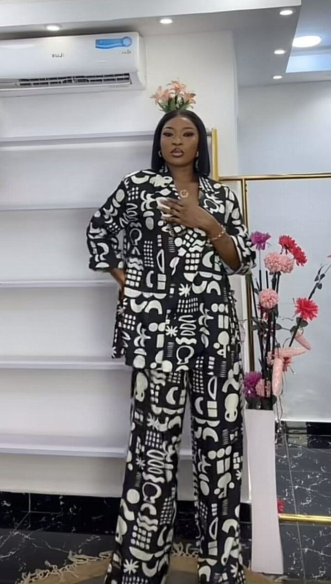 Ensemble tunique et pantalon graphique