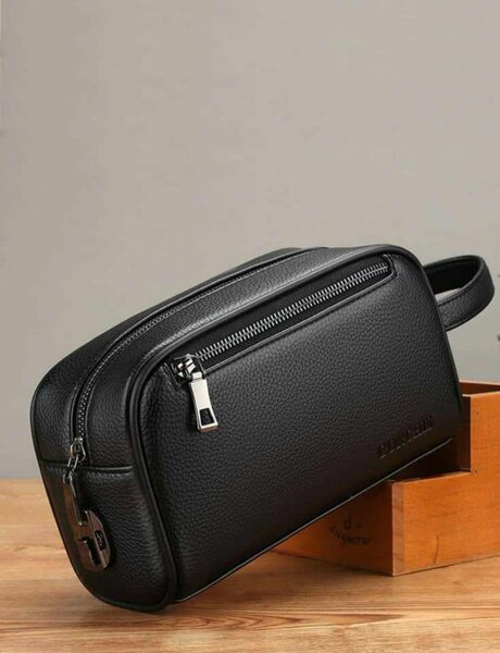 Trousse de toilette homme en cuir noir