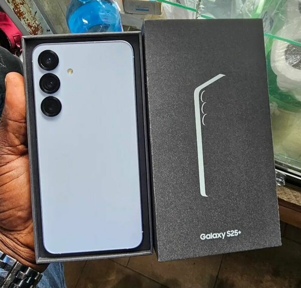 Samsung Galaxy S25+ Smartphone