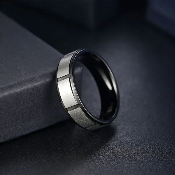 Bague en Titane Élégante