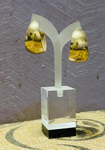 Boucles d'oreilles en or élégant