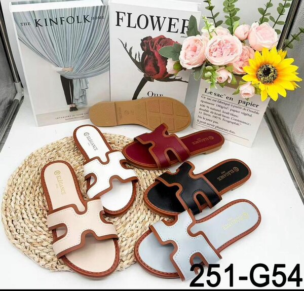 Sandales plates femme en cuir