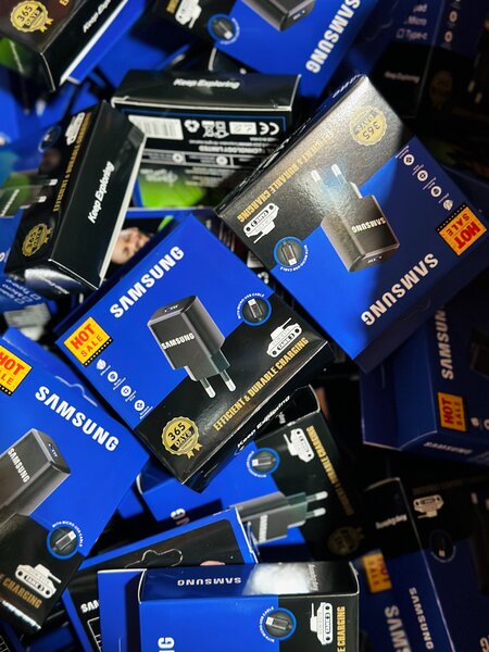 Fast Charging Wall Adapter