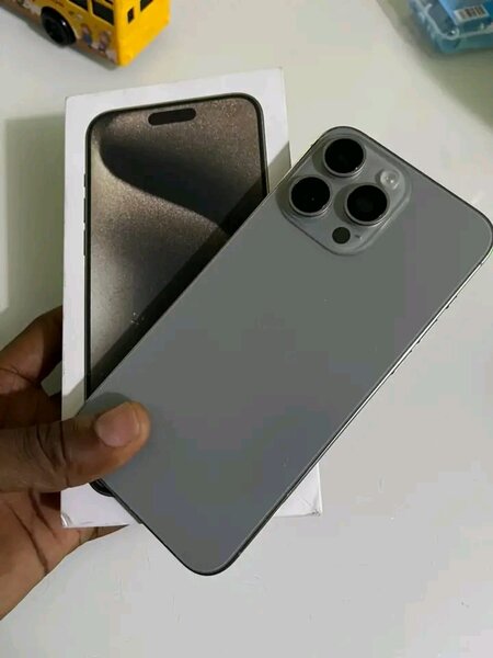 Apple iPhone 15 Pro Max