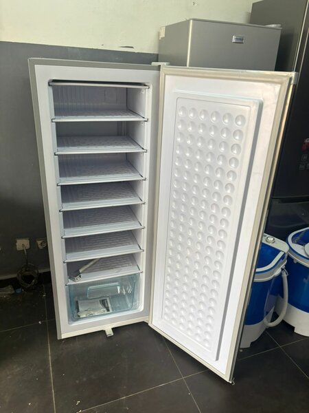 Congélateur 8 tiroirs