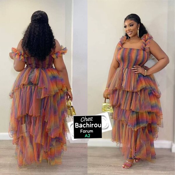 Robe multicouche couleur arc-en-ciel