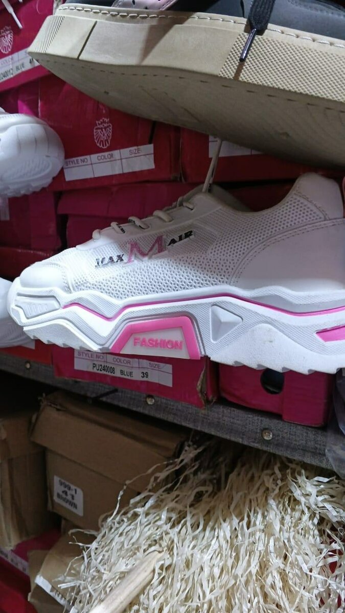 Chaussures femme MAX MAIR en solde