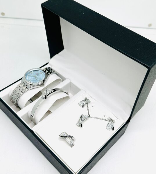 Ensemble Montre et Bijoux pour Femme
