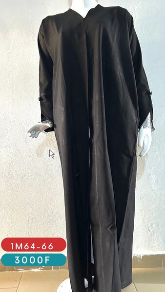 Abaya femme noire moderne