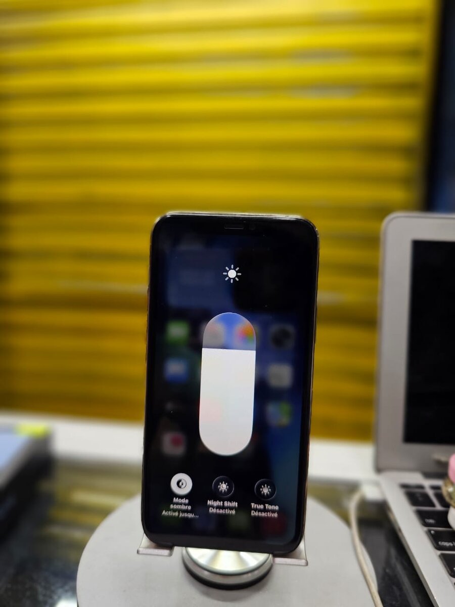 Iphone 11 pro 64 giga