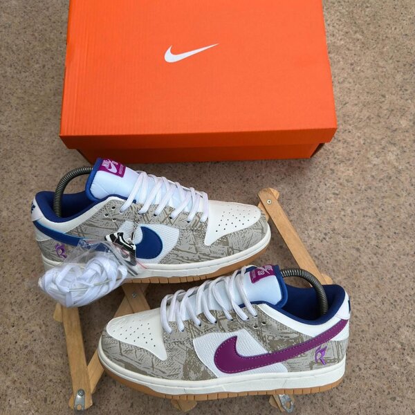 Nike Dunk Low Premium Sneakers