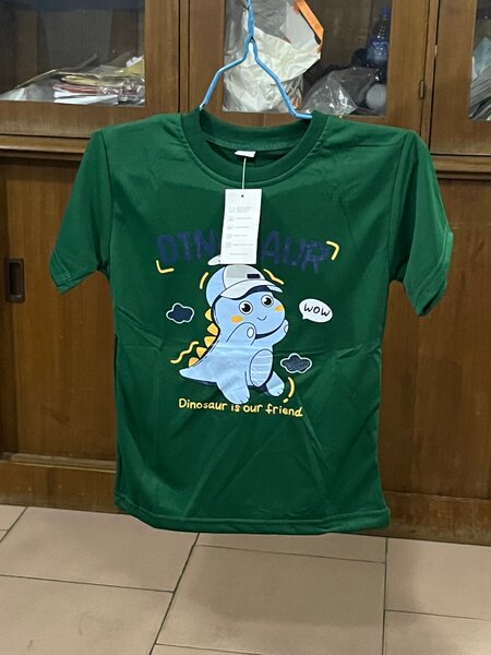 T-shirt enfant - motif dinosaure