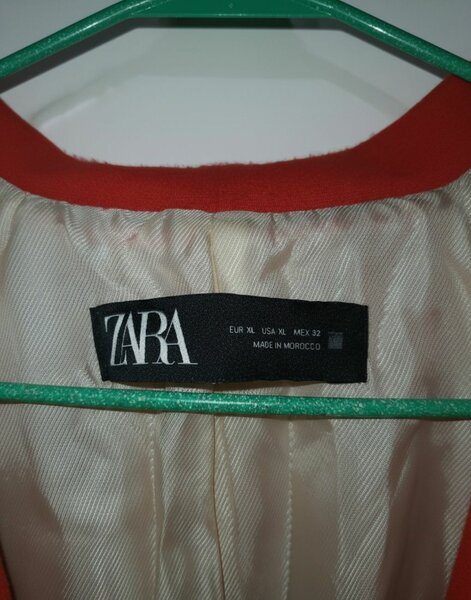Veste rouge zara