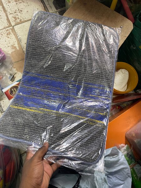 Tapis de sol antidérapant voiture