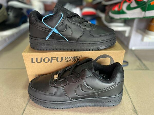 Baskets noires en cuir unisexe