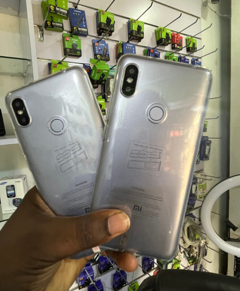 Téléphone Xiaomi Mi A2 Lite