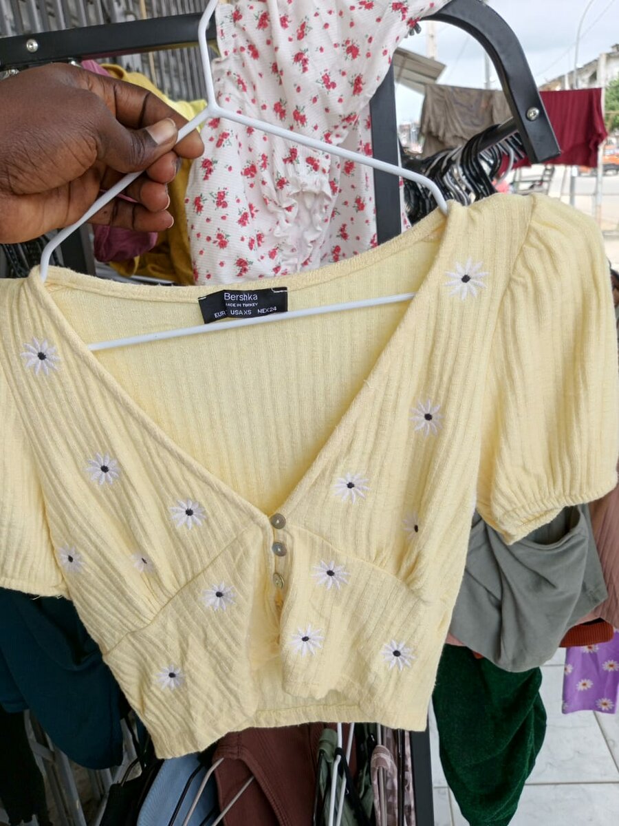 Lot de tops d'été stylés