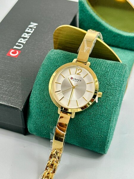 Montre élégante Curren pour femmes