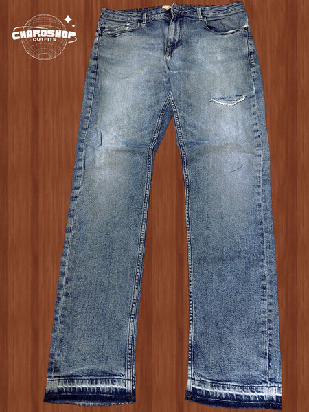 Jeans classiques en denim pour homme