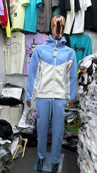 Ensemble de survêtement nike