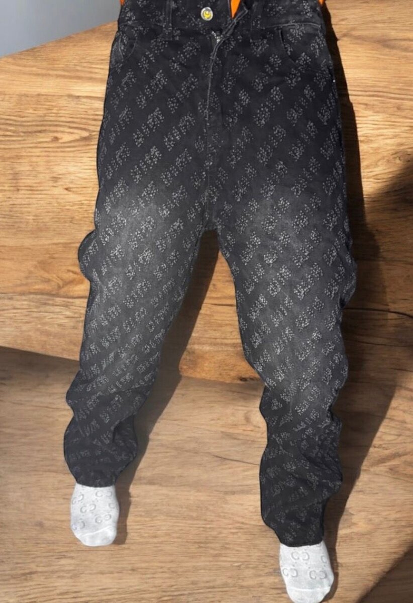 Jeans tendance rétro déchiré