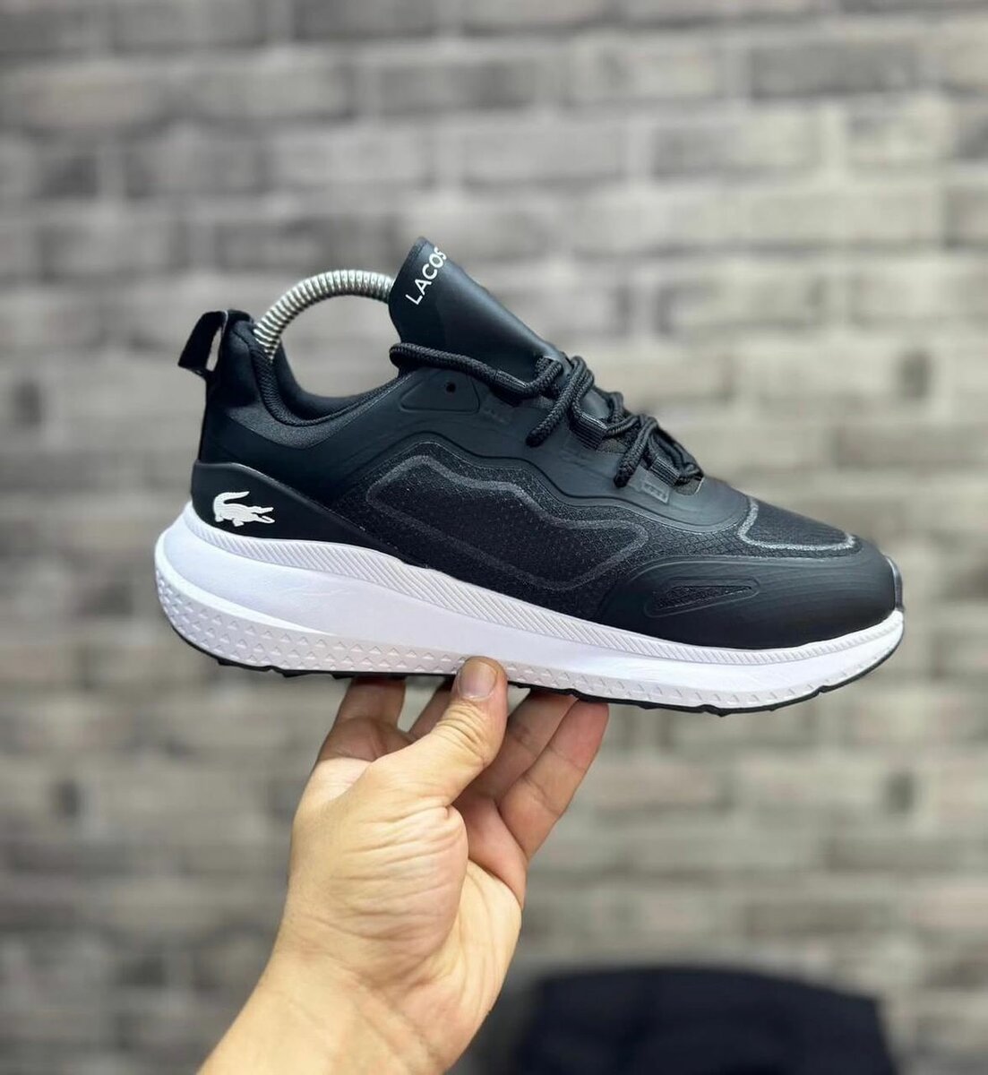 Baskets Lacoste confort légendaire