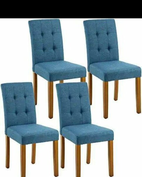 Ensemble de chaises bleues élégantes