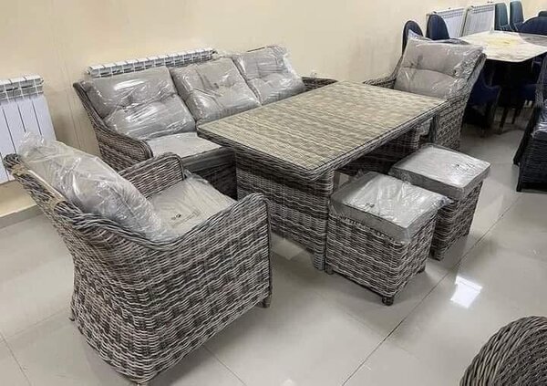 Salon de jardin en rotin moderne