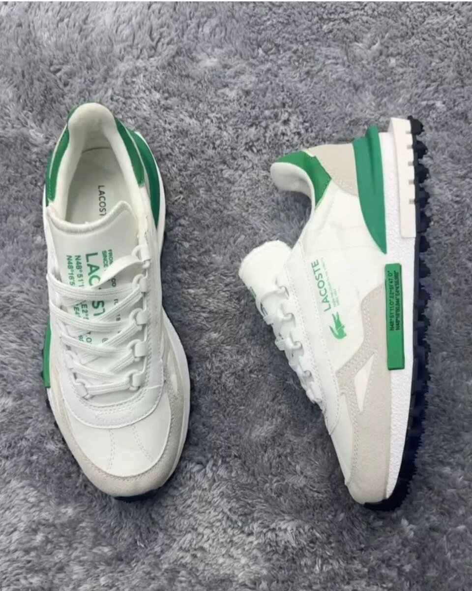 Lacoste Baskets Homme Blanc et Vert