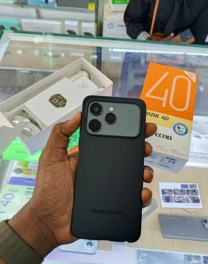 Smartphone Tecno Spark 40