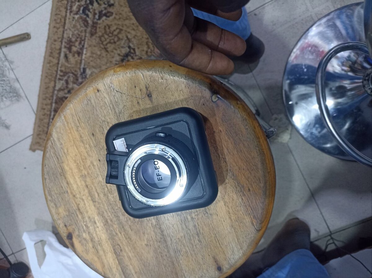 Adaptateur de Monture EF-EOSM