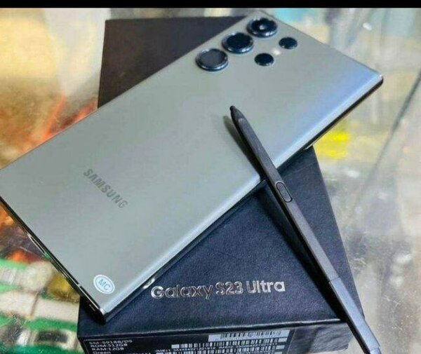 Samsung Galaxy S23 Ultra Smartphone