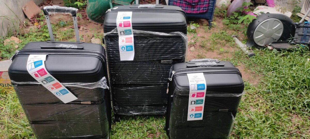 Ensemble de valise et vanity