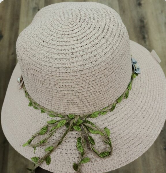 Chapeau d'été en paille