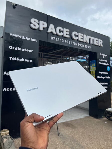 Ordinateur Samsung galaxie