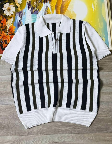 Polo à rayures élégant