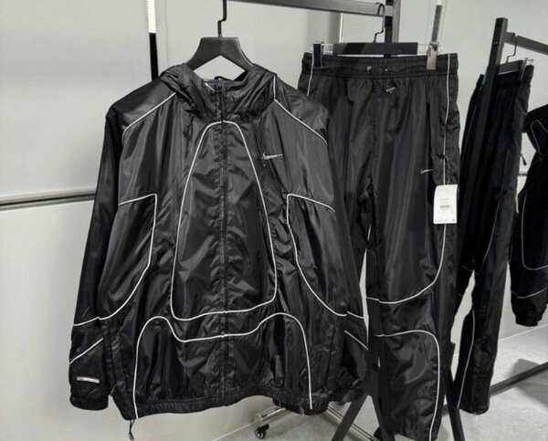 Ensemble de survêtement Nike noir waterproof