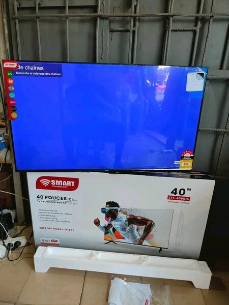 Télévision SMART 40 pouces