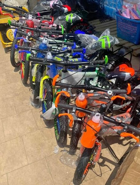 Vélo enfant BMX 16 pouces