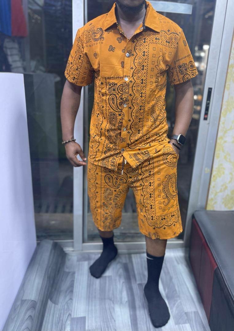 Ensemble chemise et short pour hommes