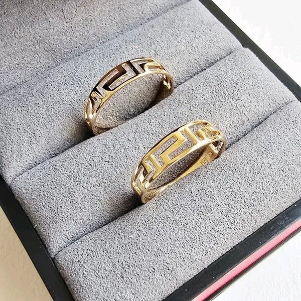 Anneaux en or pour couple