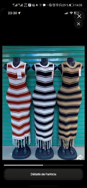 Robe moulante rayée élégante