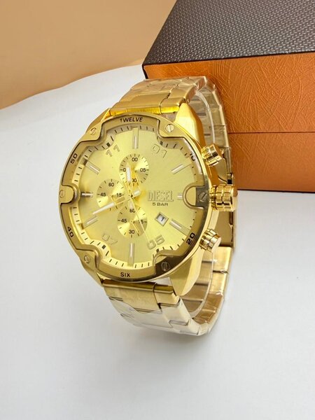 Montre Homme Luxe Dorée