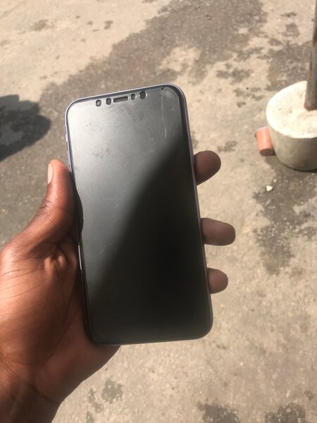 iPhone 11 128Go Violet