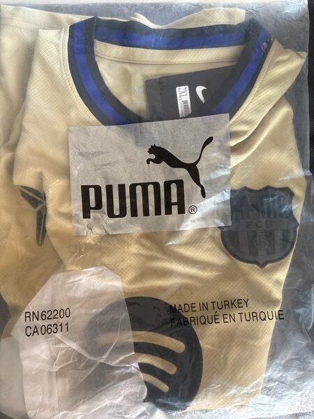 Jersey de football doré