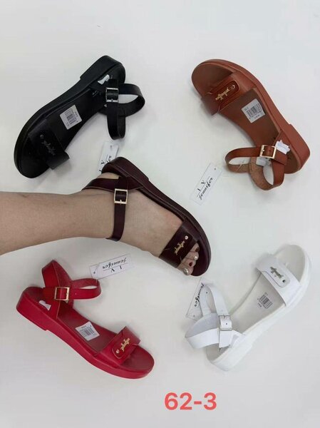 Sandales plates pour femme