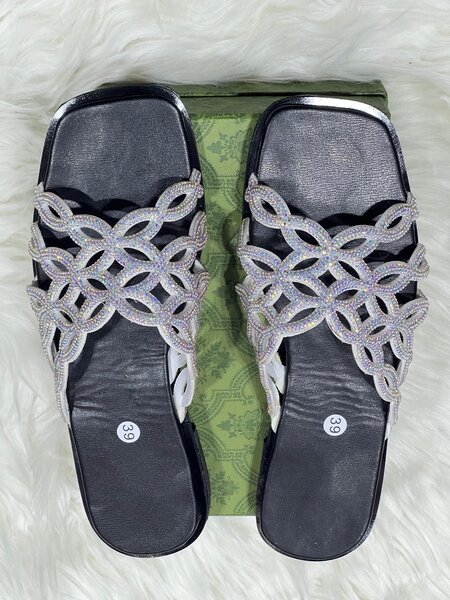 Sandales élégantes femmes