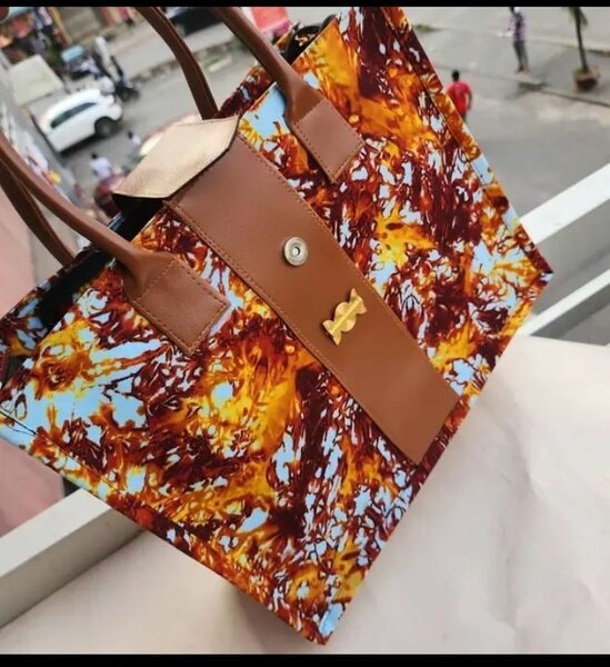 Sac à main africaine pour dame